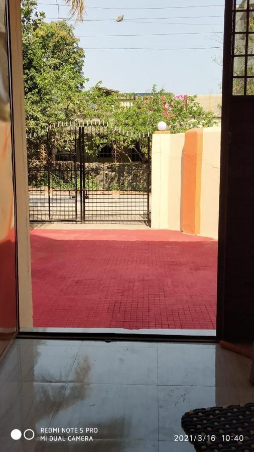 Hemharsh Holiday Home With Pool Karjat Ngoại thất bức ảnh