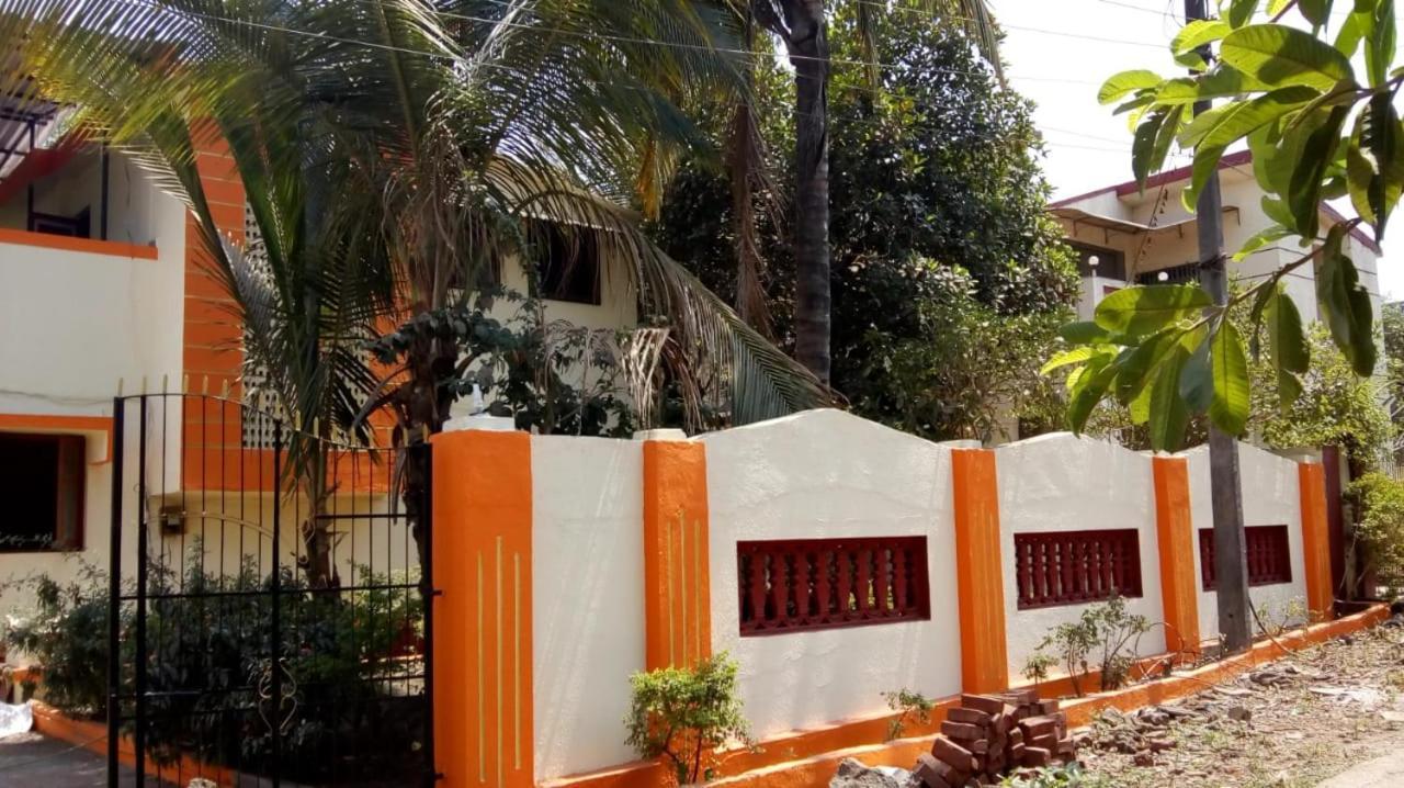Hemharsh Holiday Home With Pool Karjat Ngoại thất bức ảnh