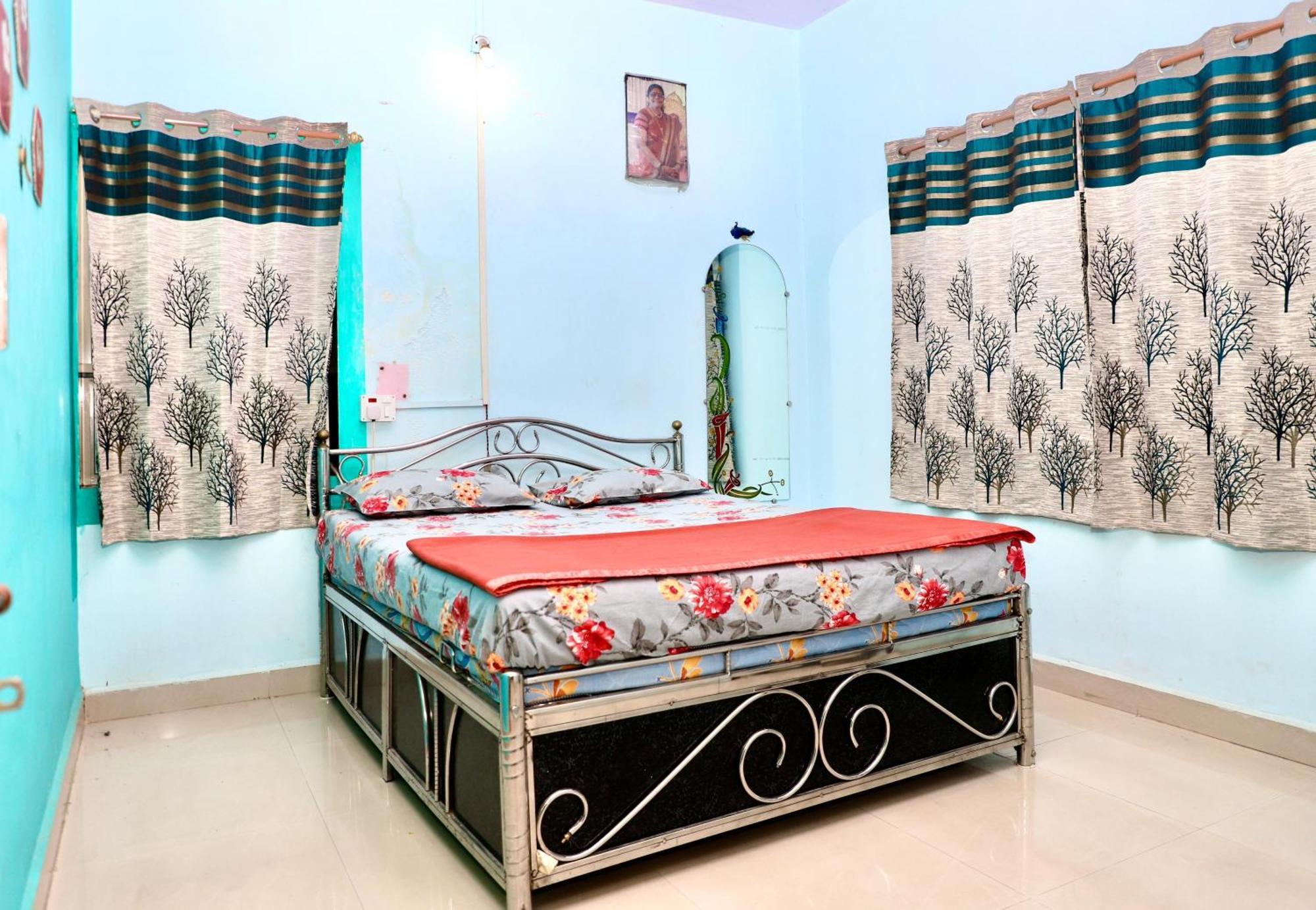 Hemharsh Holiday Home With Pool Karjat Ngoại thất bức ảnh