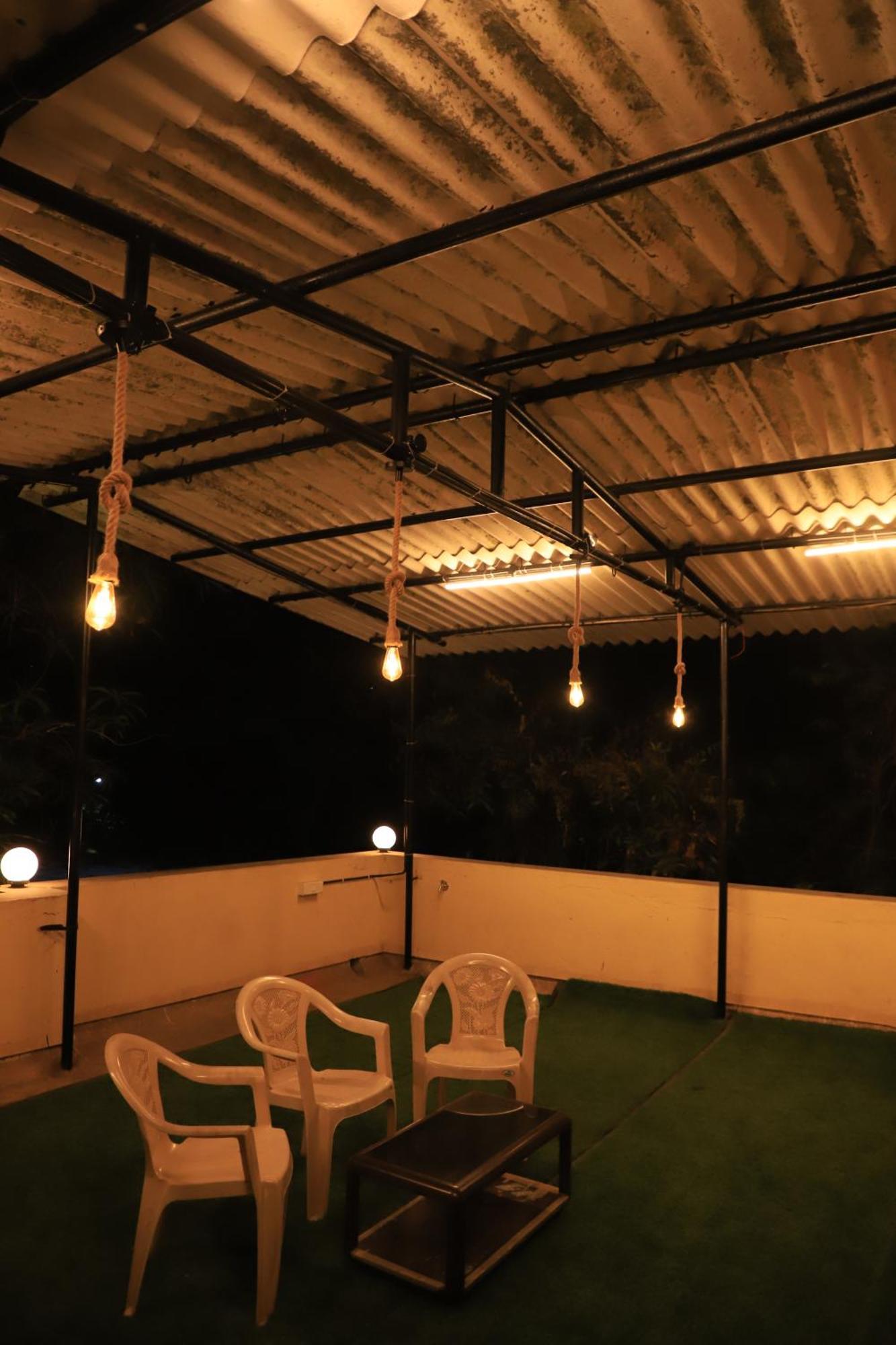 Hemharsh Holiday Home With Pool Karjat Ngoại thất bức ảnh